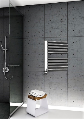 Male Decorative Towel Warmer 600x800 Chrome