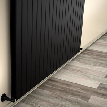 Radiva - Tip 20V Dekoratif Radyatör 400x1476 Siyah