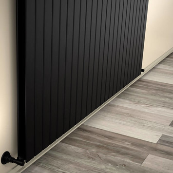 Radiva - Tip 20V Dekoratif Radyatör 400x1772 Siyah