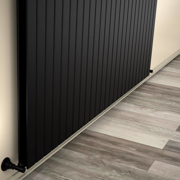 Radiva - Tip 20V Dekoratif Radyatör 900x1846 Siyah