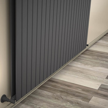 Radiva - Type 20V Radiateur Décoratif 600x1698 Anthracite