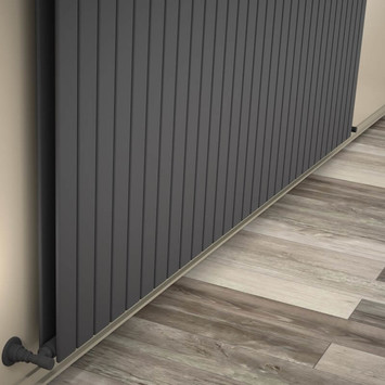 Radiva - Type 20V Radiateur Décoratif 600x2290 Anthracite